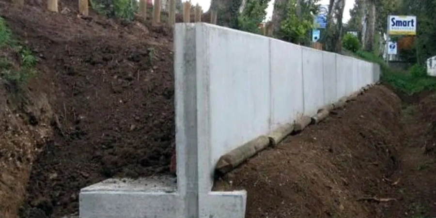 Retaining Wall Design in Clarington — Geotechnical Engineering for Real Site Conditions